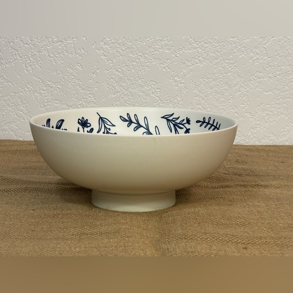 White Ceramic Bowl with blue floral motif for a boho or cottage kitchen - Picture 5 of 10